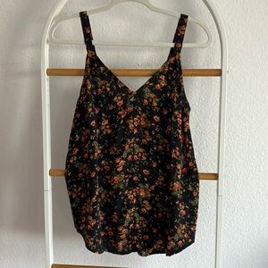 Something Navy floral tank top size M, NWT’s